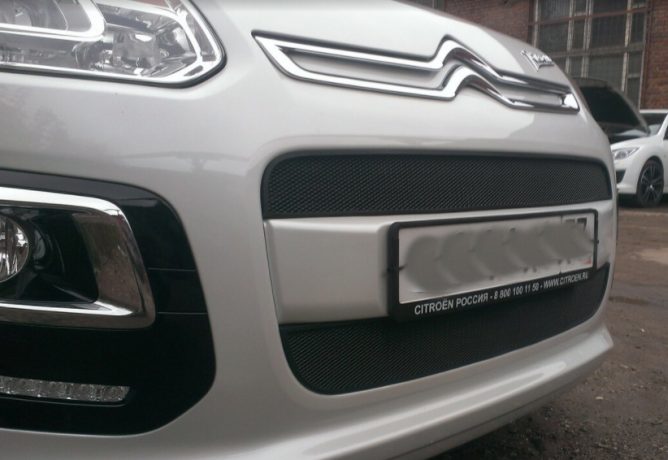 Защита радиатора "Standart" Citroen C3 Picasso (2012-2016) чёрная купить недорого с доставкой в Орел