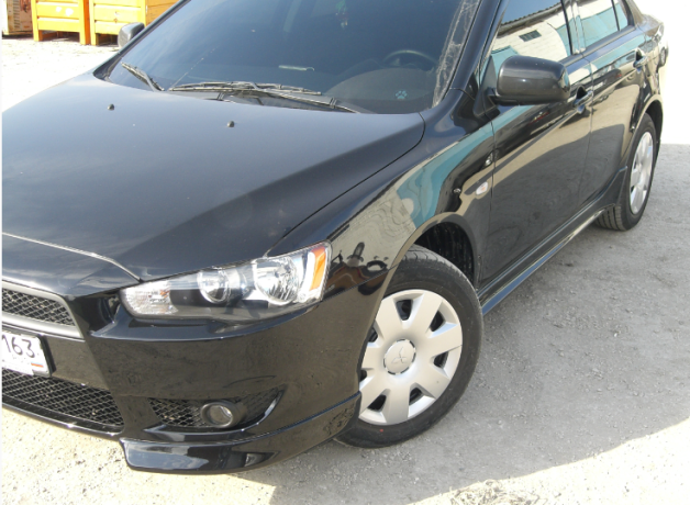 Накладки на пороги "2.0" для Mitsubishi Lancer X (2007-2016) купить недорого с доставкой в Орел