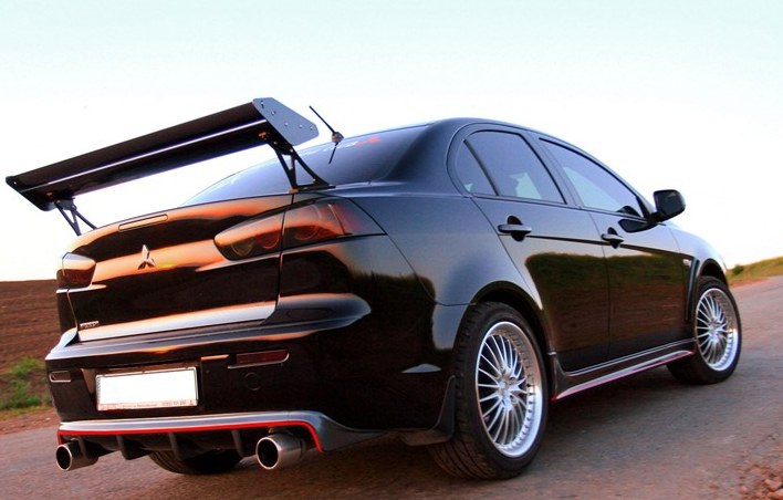 Накладки на пороги "2.0" для Mitsubishi Lancer X (2007-2016) купить недорого с доставкой в Орел
