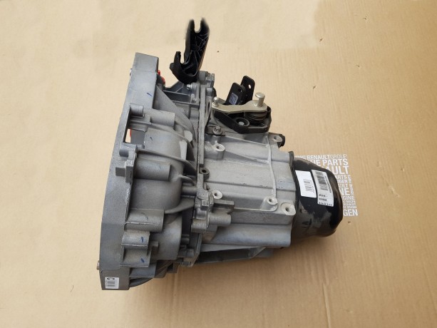 Механическая коробка переключения передач (МКПП 5-ст.) Renault JR5-514, двигатель К4М  1.6 16V, новая, оригинал 320106193R 8200934990 купить недорого с доставкой в Орел