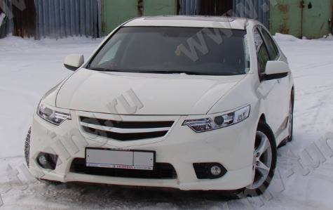 Планка в решетку радиатора "Sport" для Honda Accord VIII (2011-2013) купить недорого с доставкой в Орел